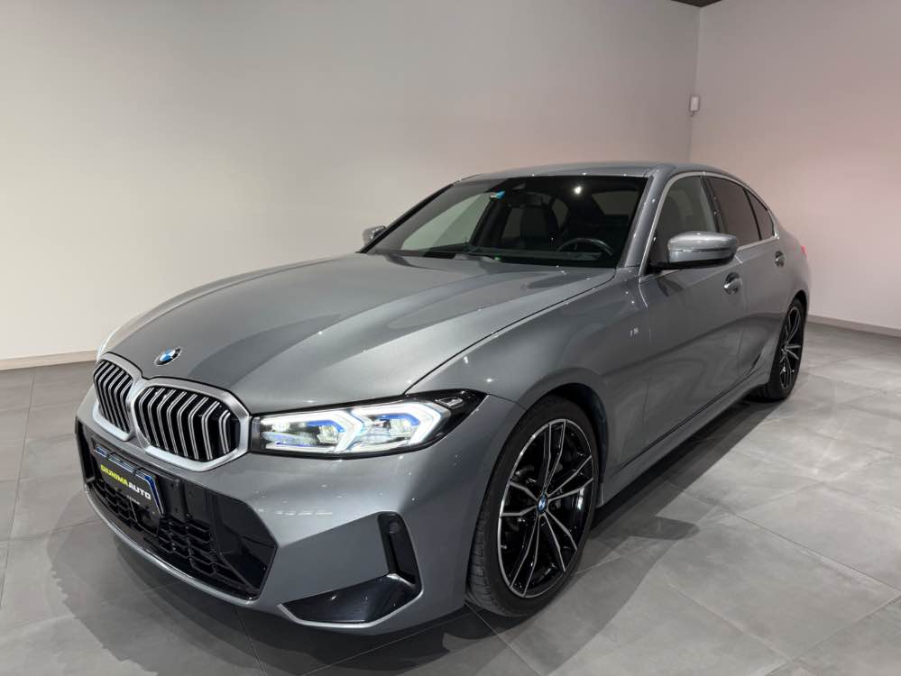 BMW 330