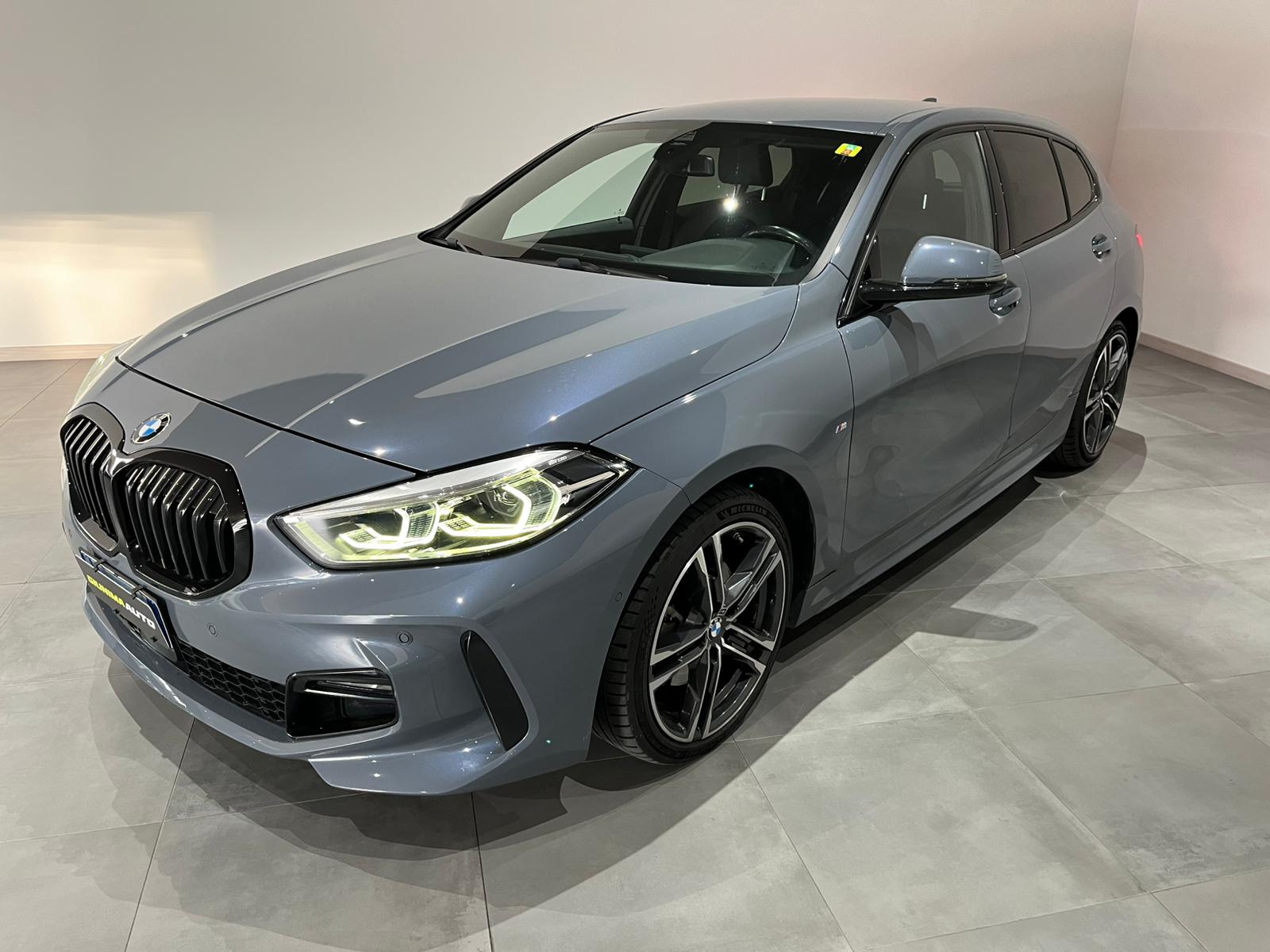 BMW 118