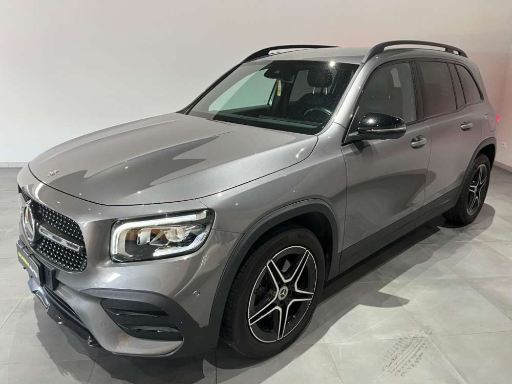 Mercedes-Benz GLB 200